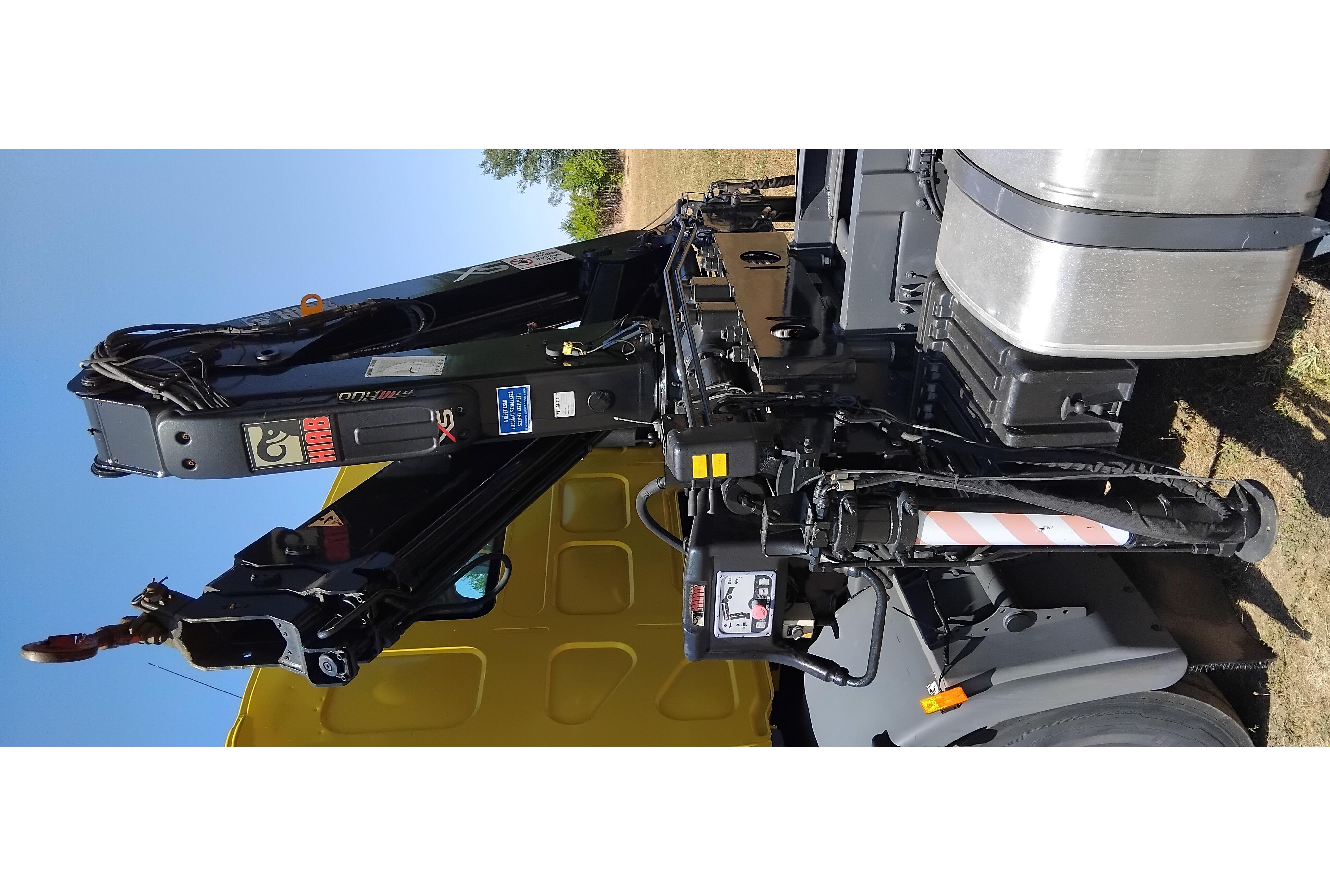 DAF LF 290 FA 19 t basculabil cu macara HIAB 111 cu telecomandă, Euro 6. Imaginea 6 pentru DAF LF 290 FA 19 t basculabil cu macara HIAB 111 cu telecomandă, Euro 6.