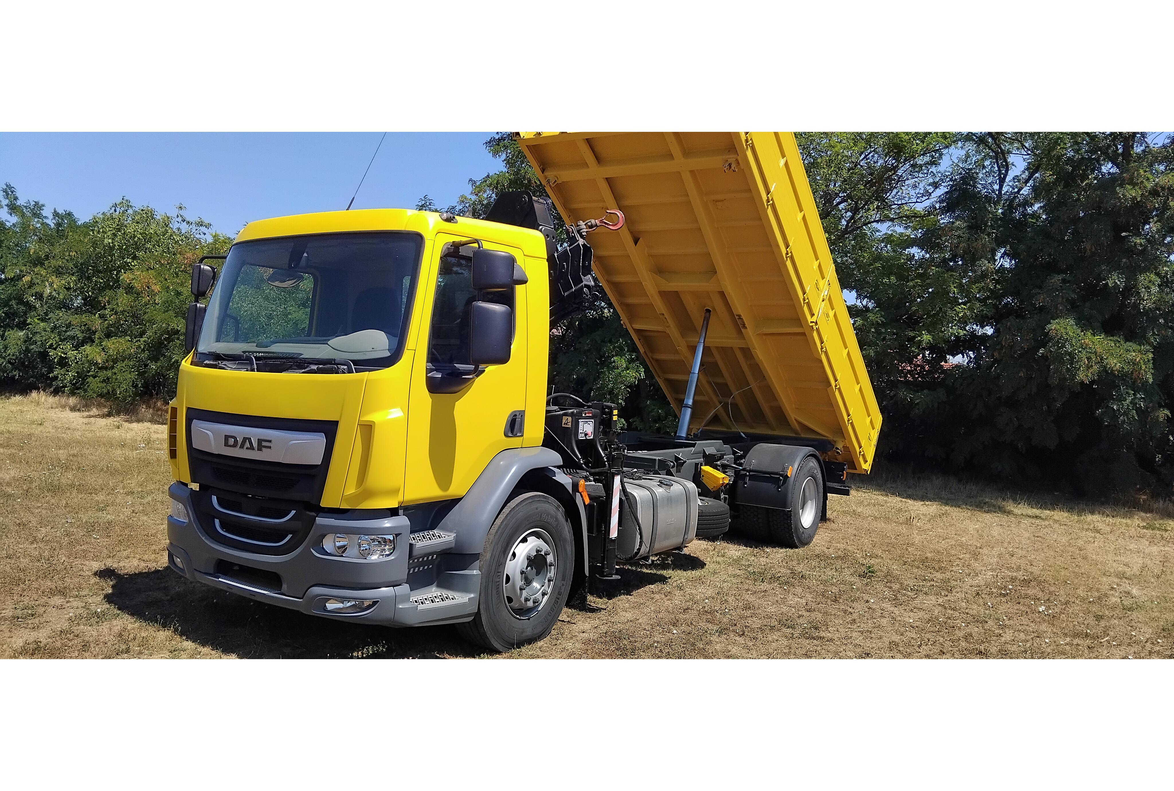 DAF LF 290 FA 19 t basculabil cu macara HIAB 111 cu telecomandă, Euro 6. Imaginea 7 pentru DAF LF 290 FA 19 t basculabil cu macara HIAB 111 cu telecomandă, Euro 6.