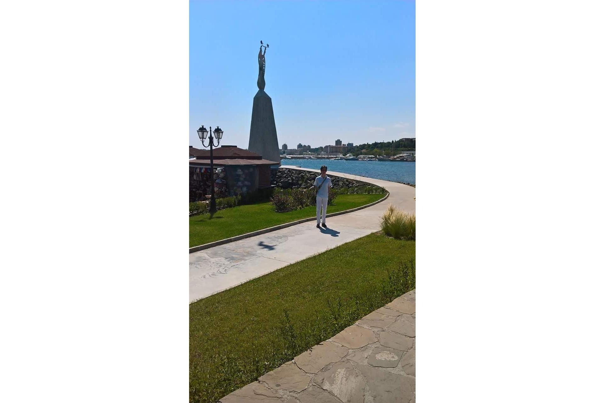 Image 1